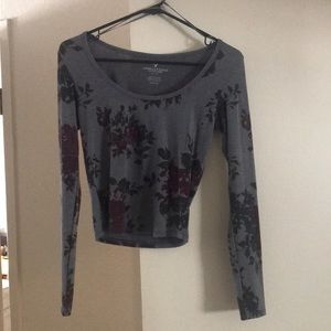 Long sleeve AE crop top